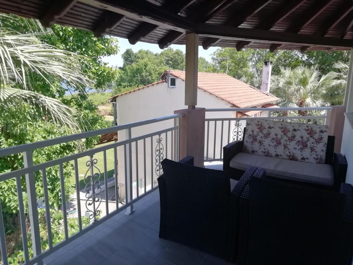 Villa Fotis View ปาราเลีย สโกทินิส ภายนอก รูปภาพ