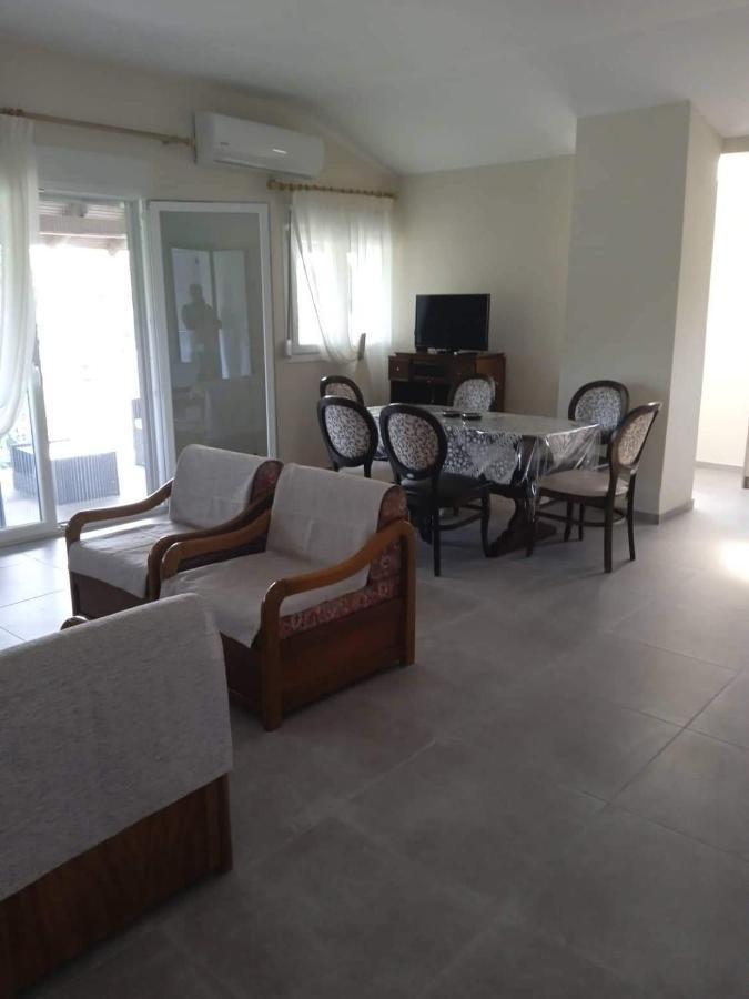 Villa Fotis View ปาราเลีย สโกทินิส ภายนอก รูปภาพ
